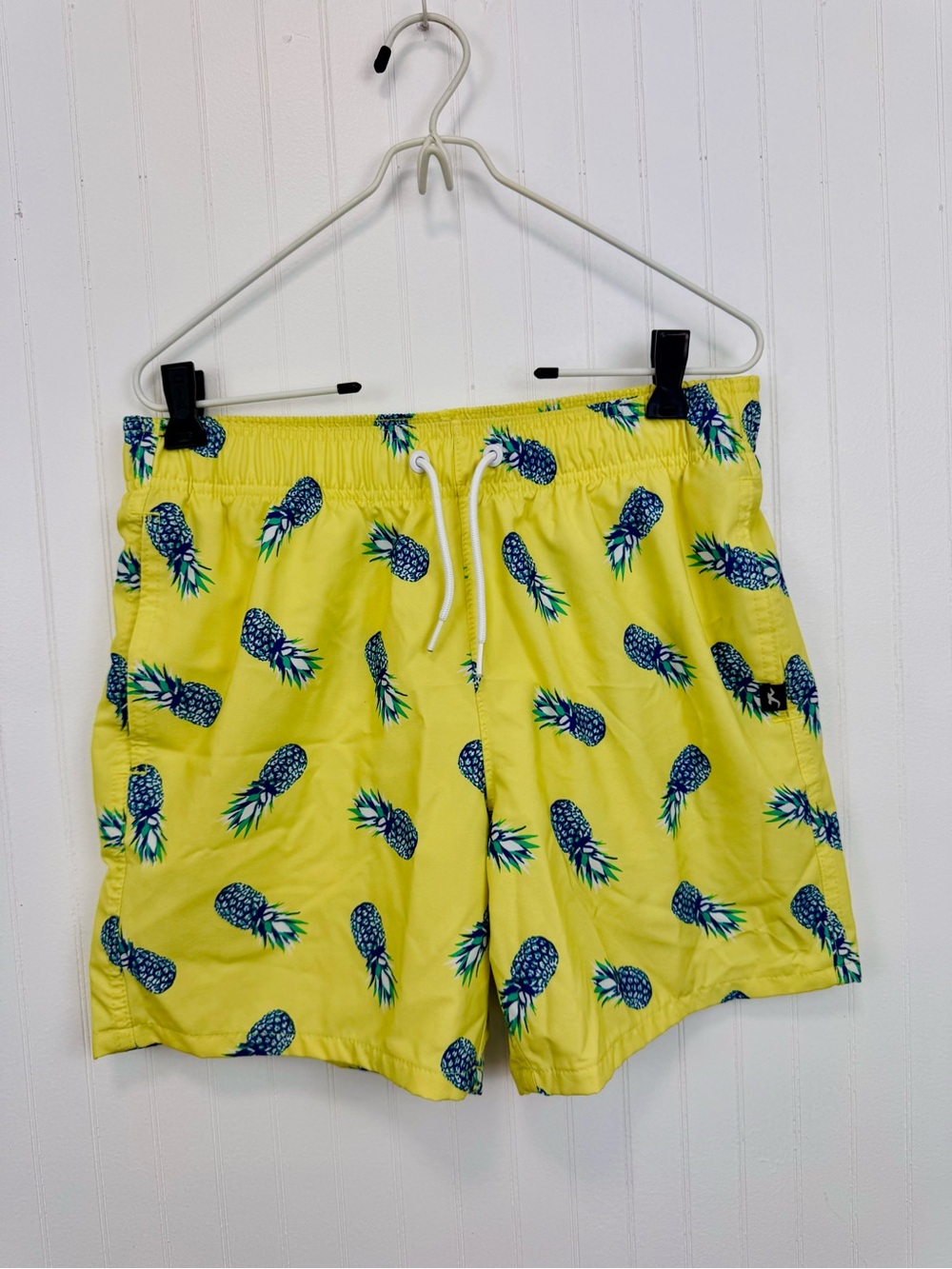 Yellow Pineapple Men’s Hollister Swim Trunks